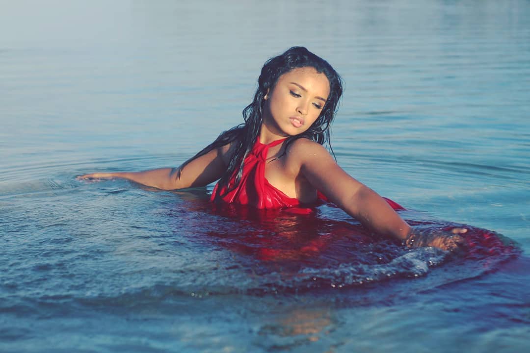 30841385_775060826019167_6488751408710418432_n