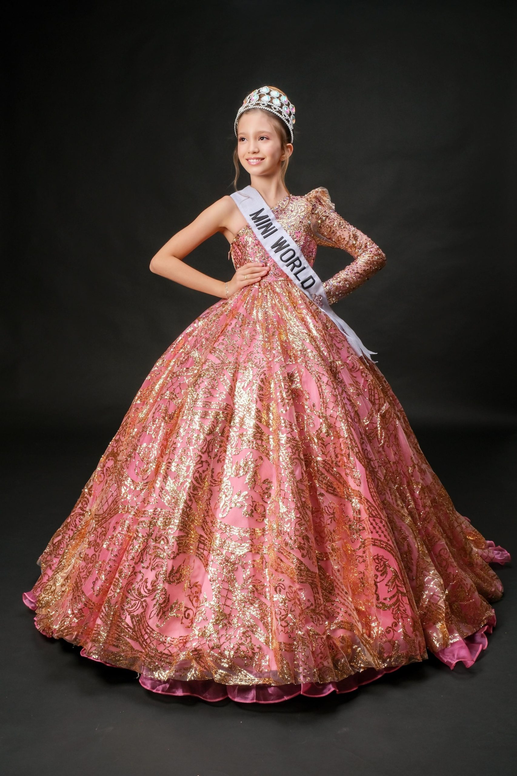 processed-5902c343-7a46-4a50-8c8e-b0a9384da367_UY4FDb4i