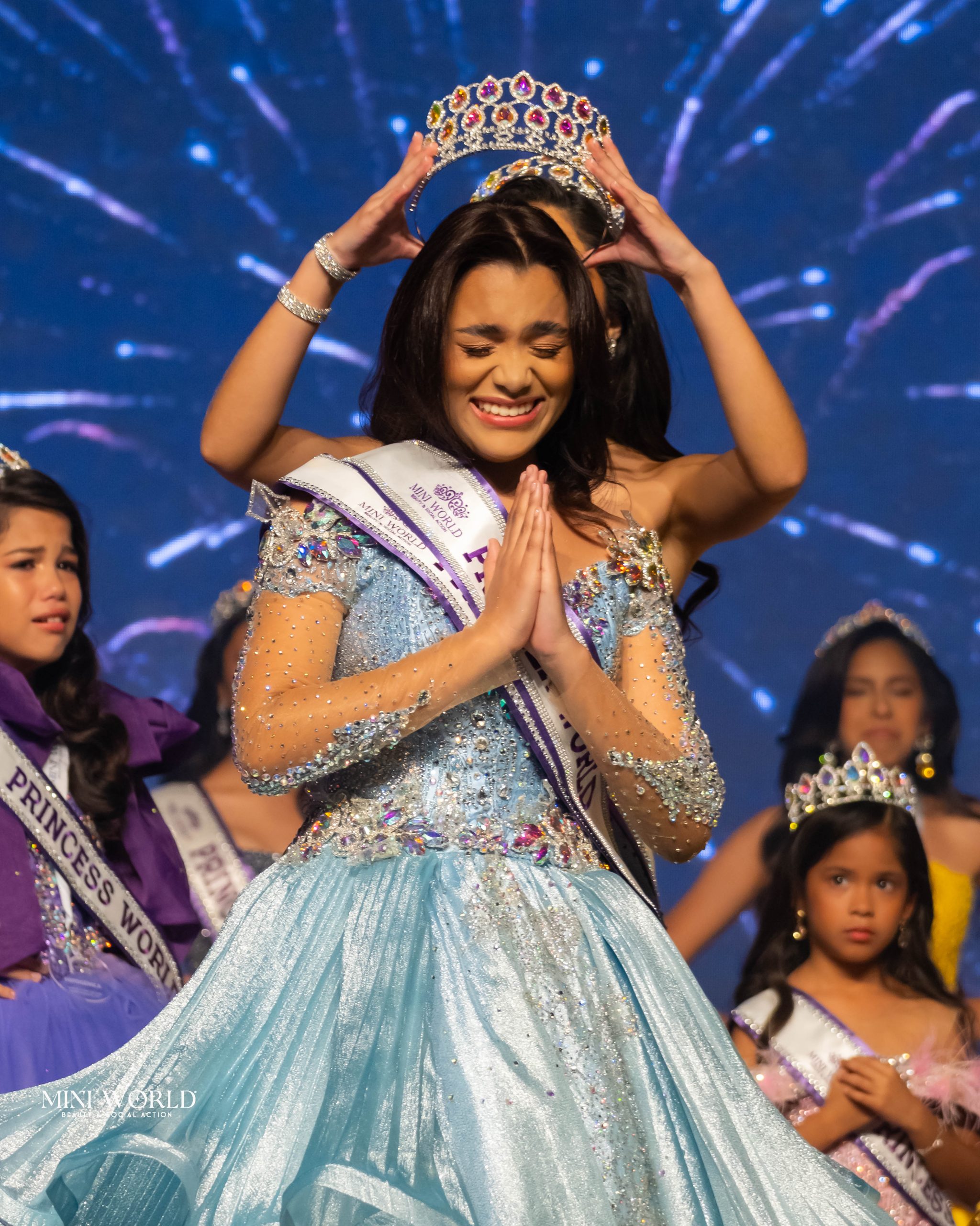 final_nuevas_reinas_MW25__abca_-51