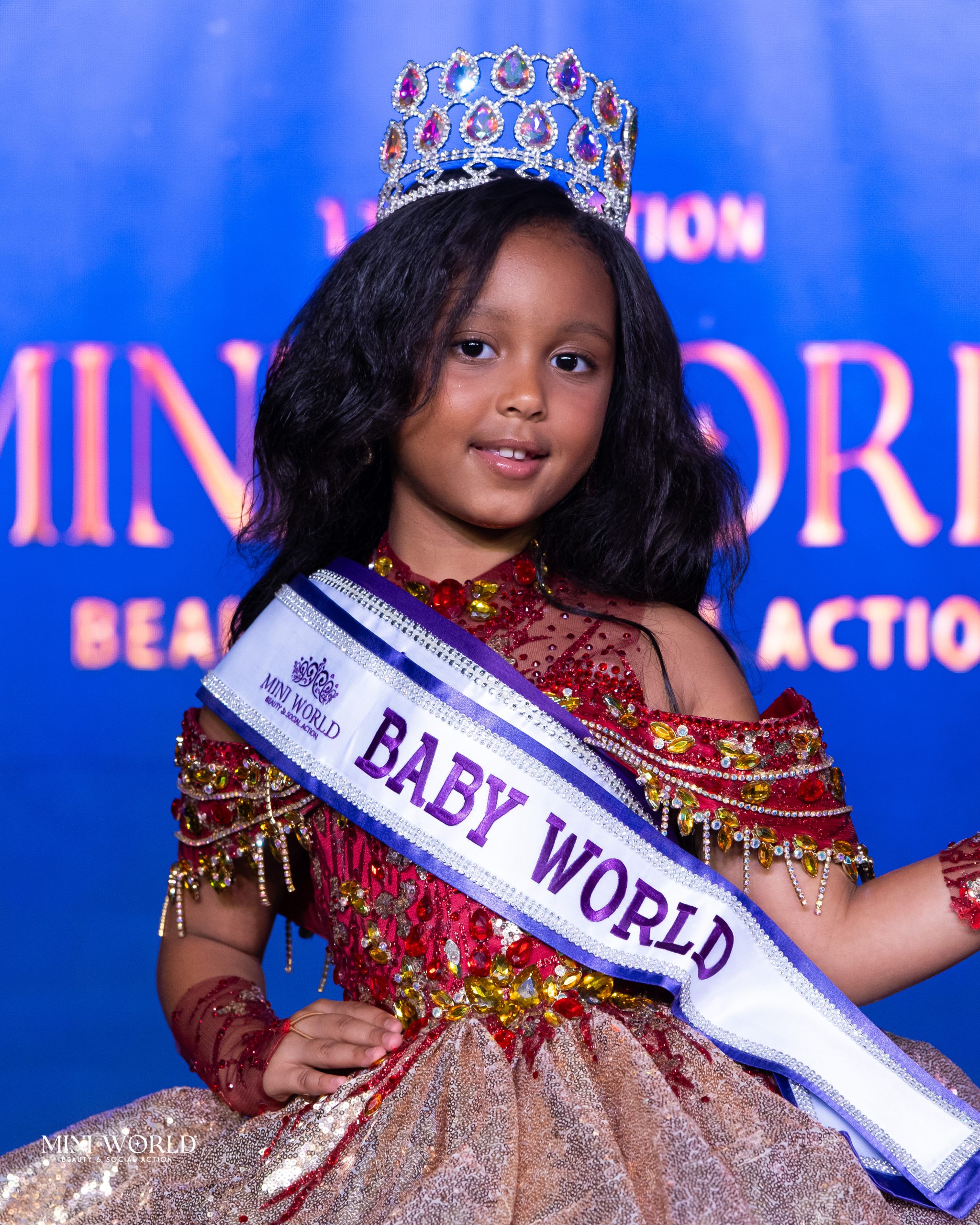 reinas_mini_world_2026_con_logo_abca_23