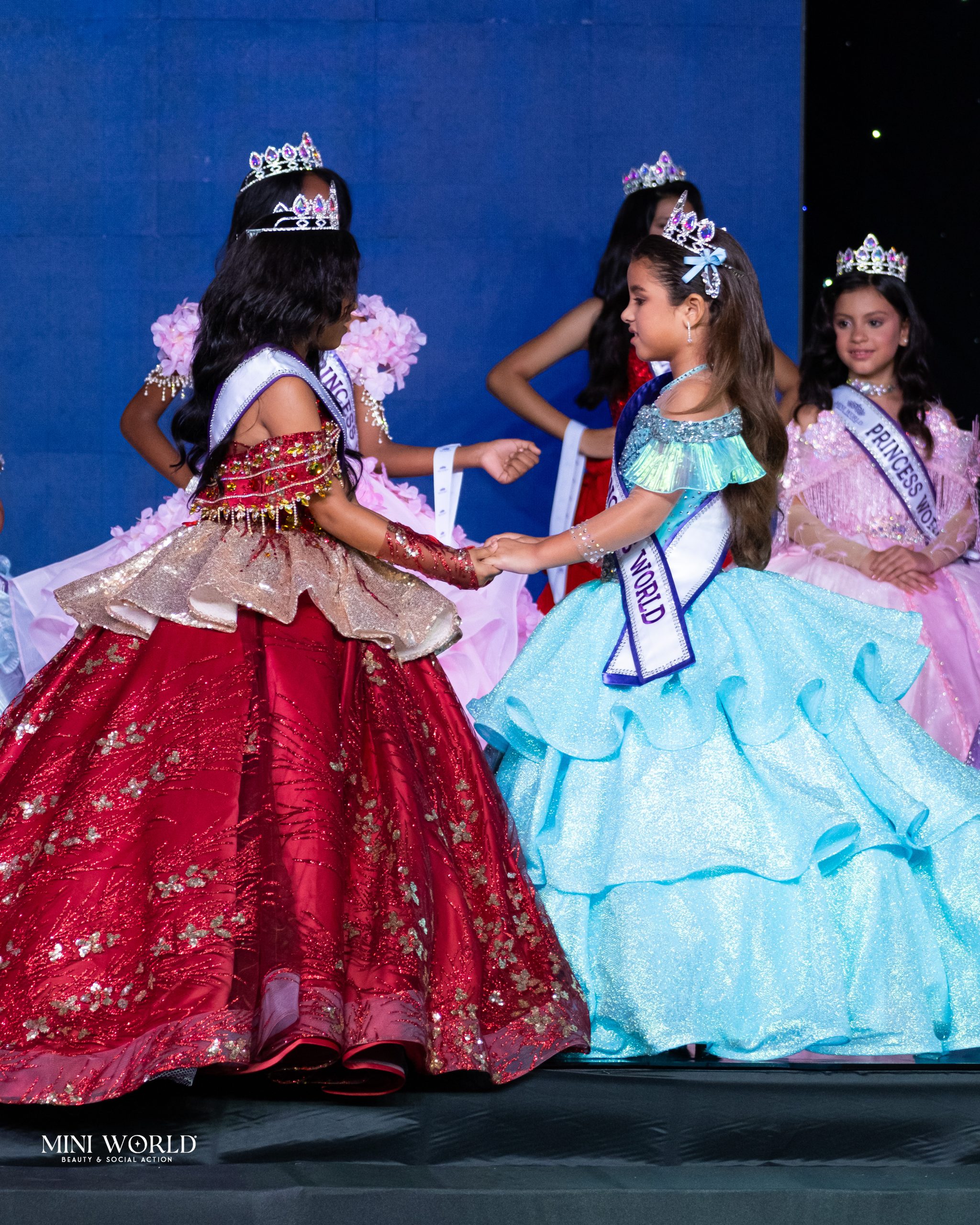 reinas_mini_world_2026_con_logo_abca_28