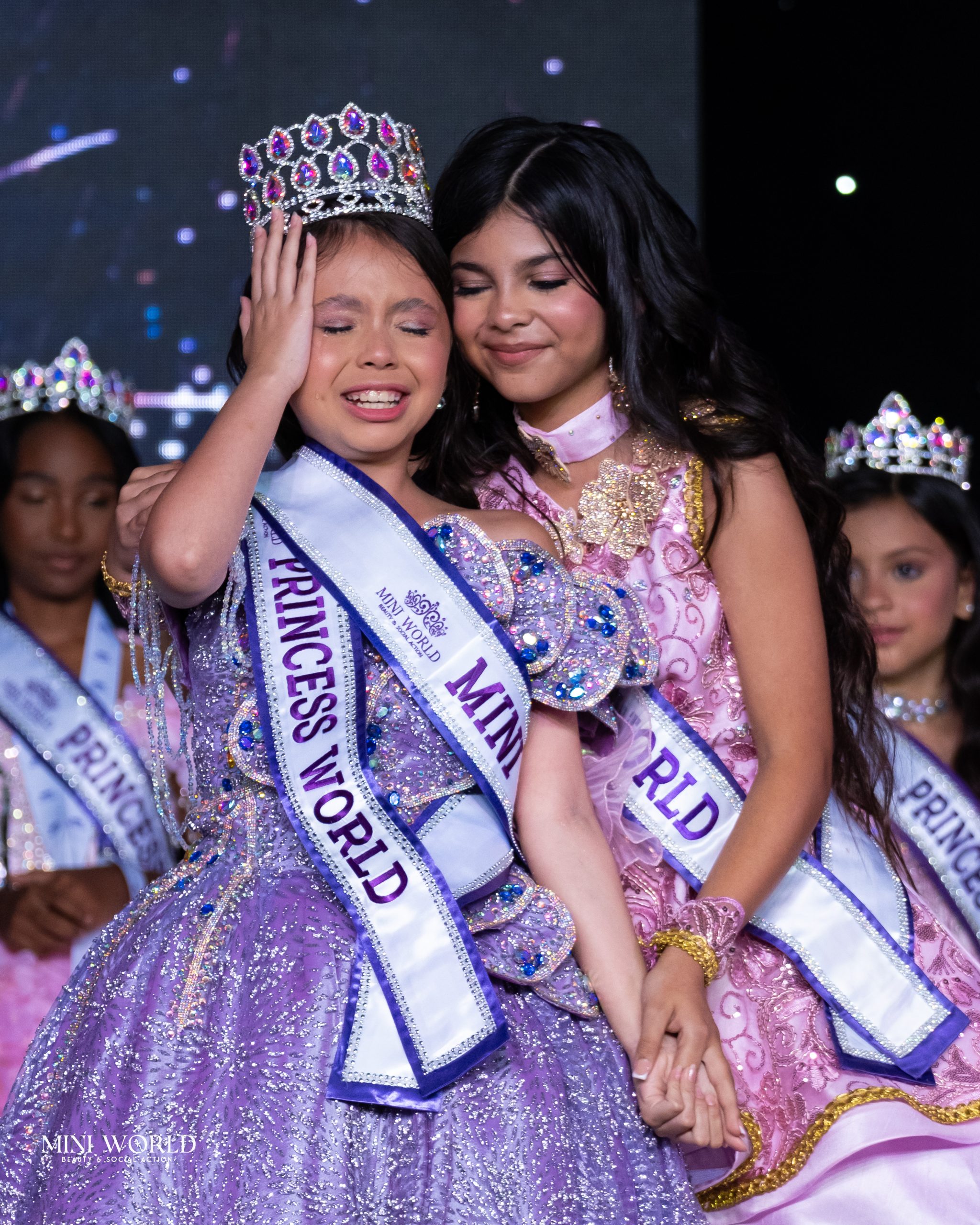reinas_mini_world_2026_con_logo_abca_61
